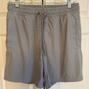 90 Degree By Reflex Men’s Athletic Shorts in Light Gray